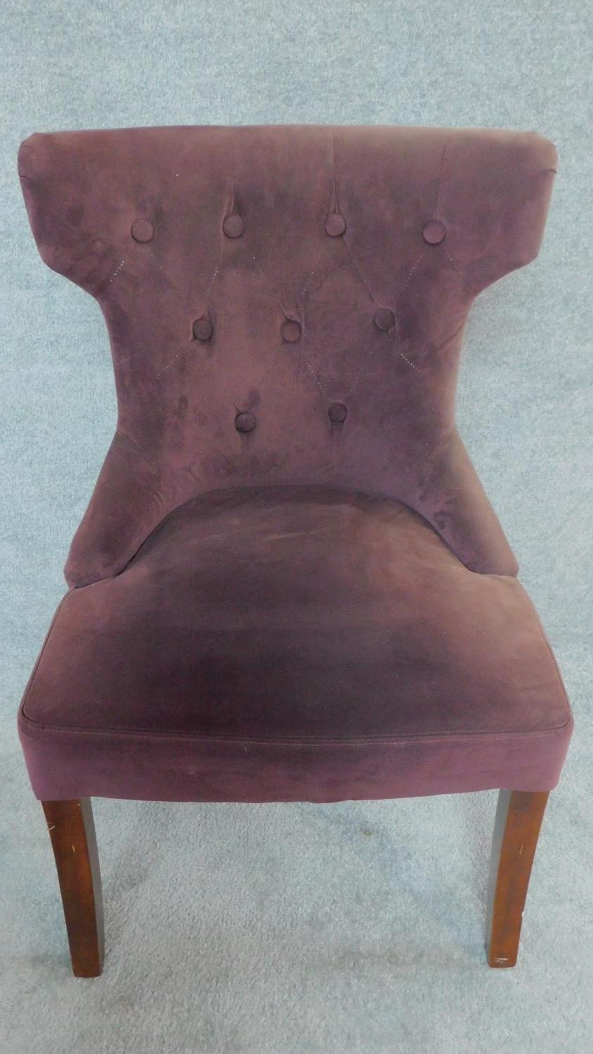 A pair of buttoned upholstered unicorn style tub side chairs. H.89cm - Image 2 of 5