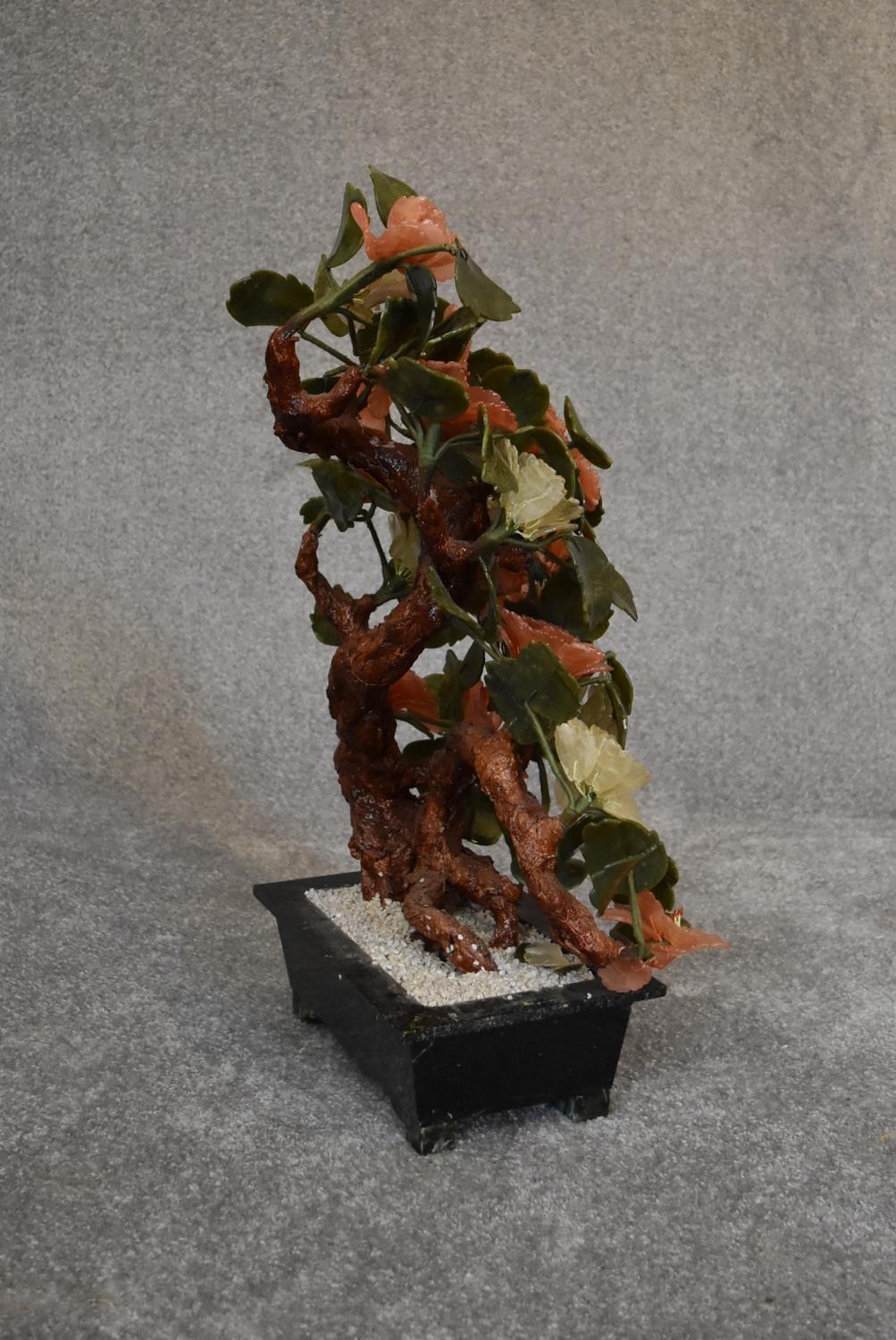 A Chinese carved jade and agate ornamental blossom tree with carved petals and leaves, in - Image 5 of 5