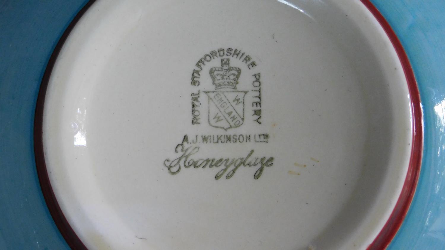 A Royal Staffordshire pottery honeyglaze bowl, A J Wilkinson Ltd. 9x18.5cm - Image 2 of 4