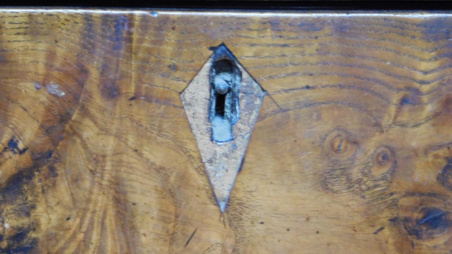 An antique country figured and burr elm dresser base fitted three frieze drawers above panel - Image 6 of 6