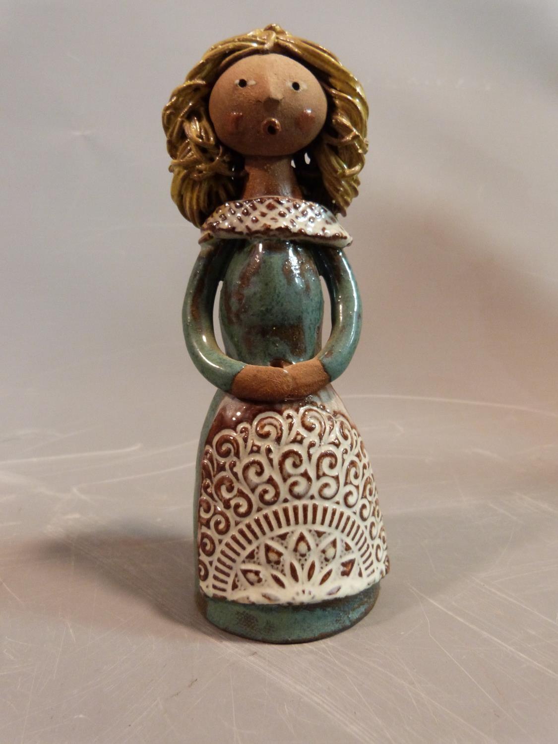 A collection of ceramic figures and a candle holder by American Potter Dinny Bondybey. Some signed - Image 8 of 19