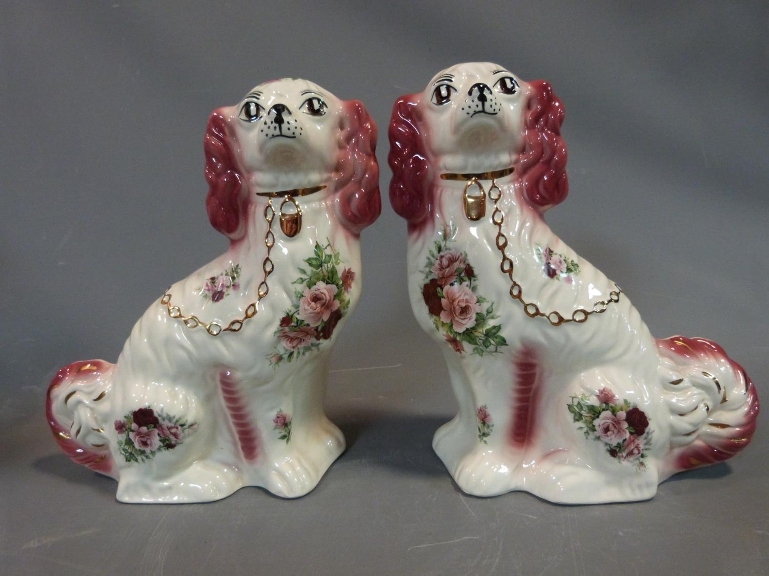 A pair of ceramic Staffordshire style dogs and a hand painted porcelain twin handled vase with - Image 6 of 7