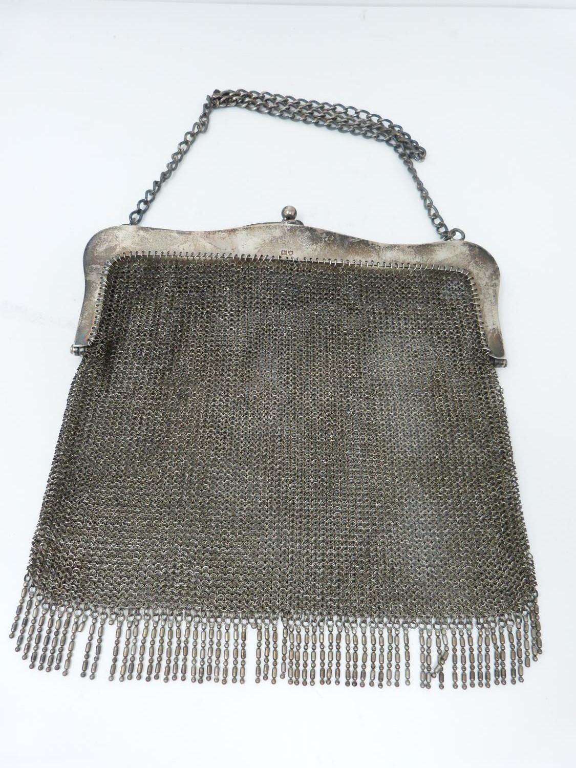 A silver mesh evening purse, 1915, london, Erich Kellerman. Chainlink strap with every link