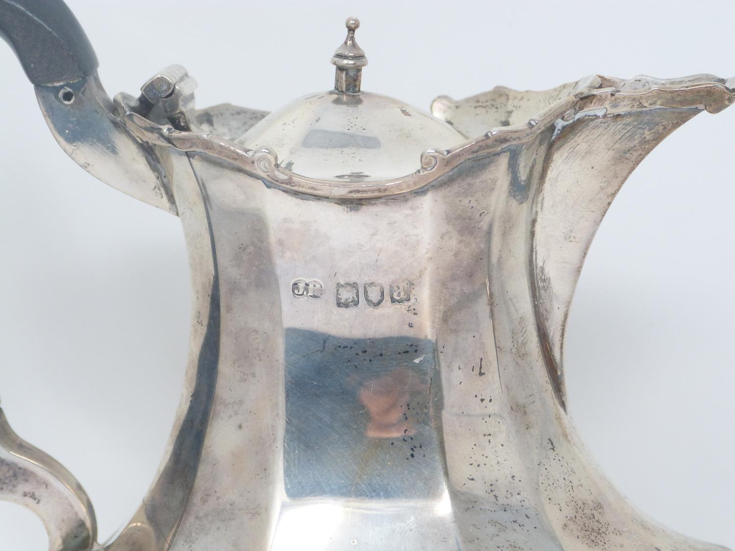 An antique silver coffee pot and tea pot. The Victorian Coffee pot has angular design, maker JH - Image 3 of 19