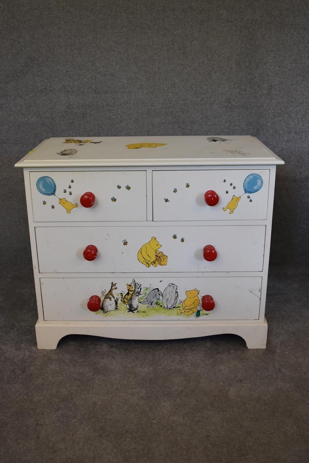 A pair of white painted pine chest of drawers with two short over two long drawers. Decorated with - Image 8 of 12