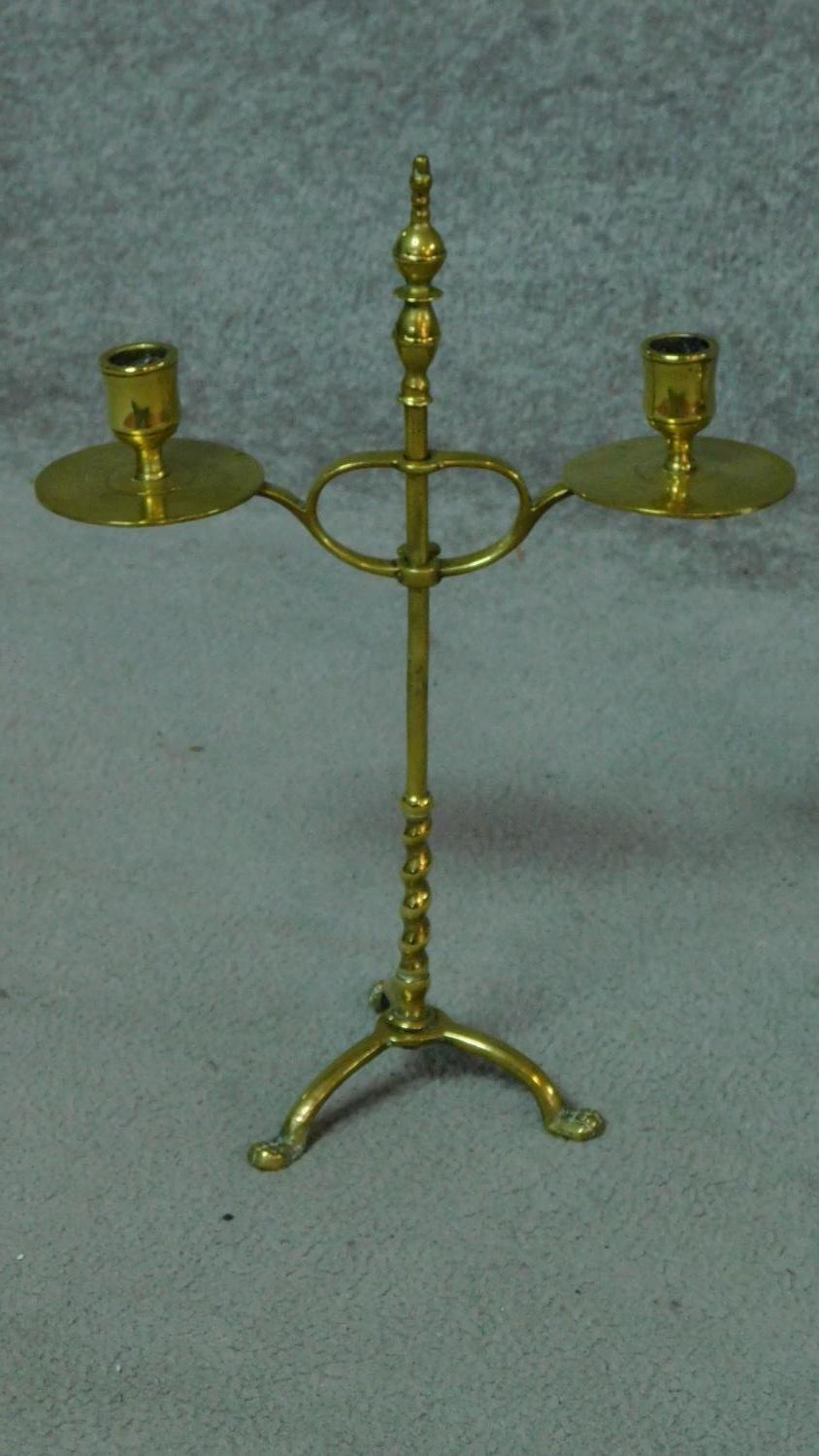 A pair of 19th century brass adjustable candelabras with twisted stem and standing on three lion paw - Image 2 of 5