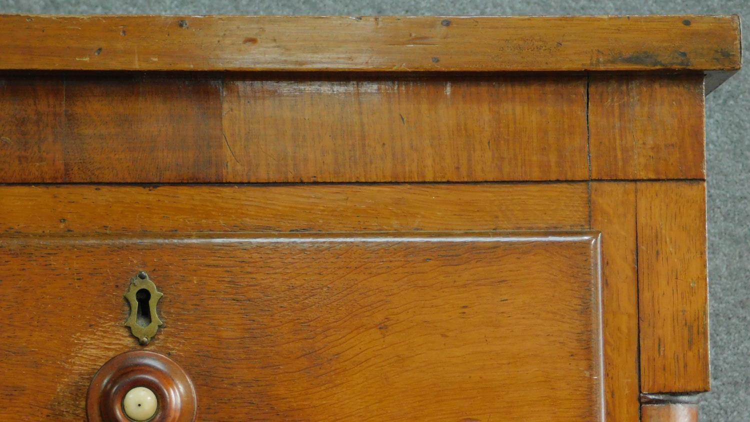 A Victorian oak and mahogany chest of two short over three long drawers flanked by pilasters - Image 4 of 6