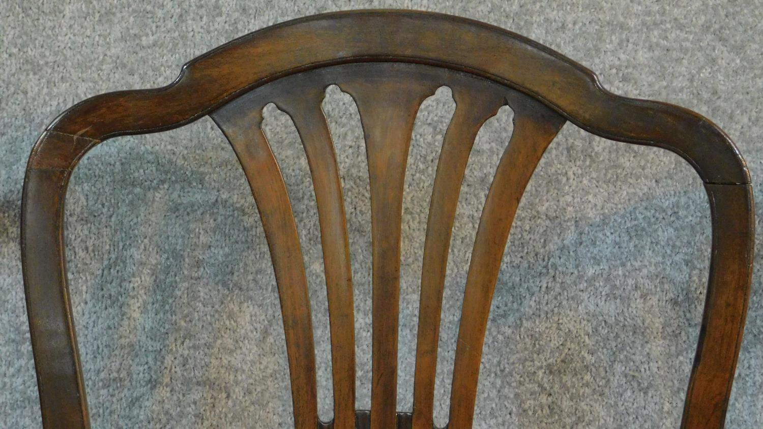 A set of six Georgian mahogany Hepplewhite style dining chairs. H.98cm - Image 3 of 5