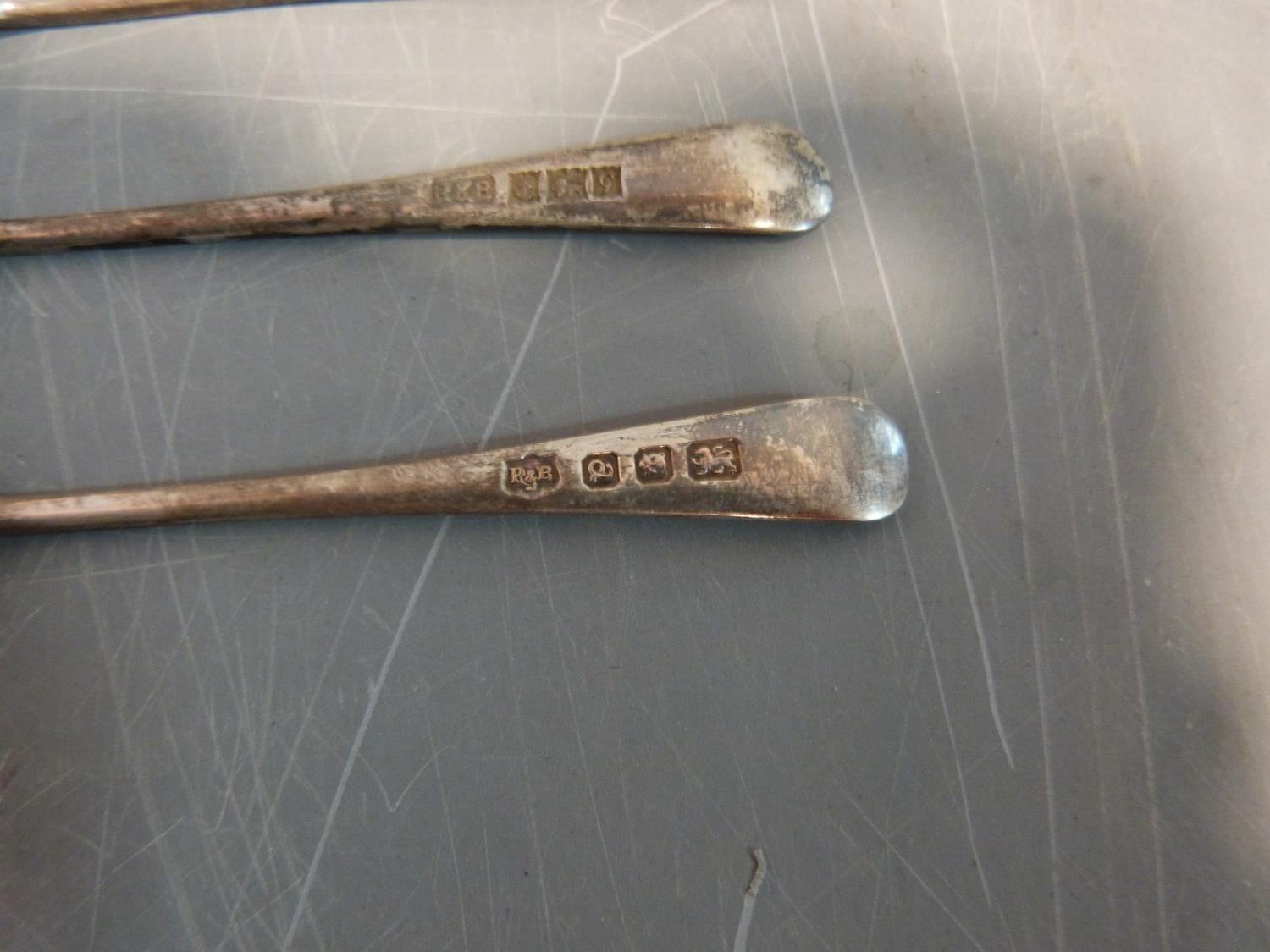 A cased set of British Hallmark silver spoons, each with a different town assay Mark, comes with - Image 8 of 9