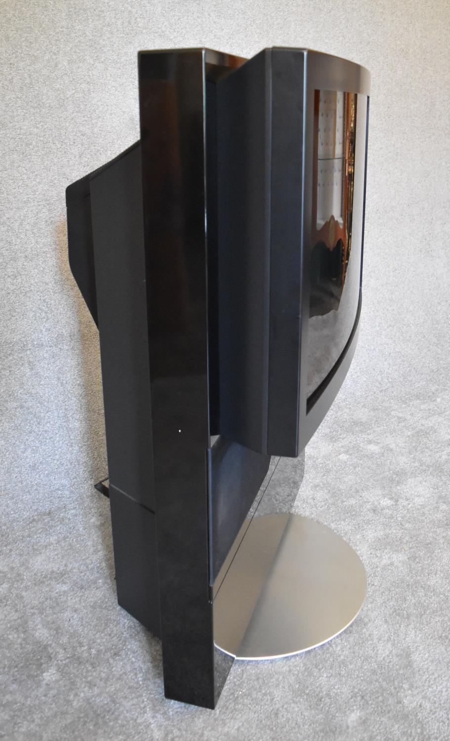 A Bang and Olufsen BeoVision Avant, CRT television and VHS recorder/player. 35? screen. Television - Image 6 of 8