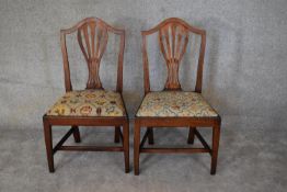 A pair of Georgian mahogany Hepplewhite style dining chairs. H.95 x 53cm