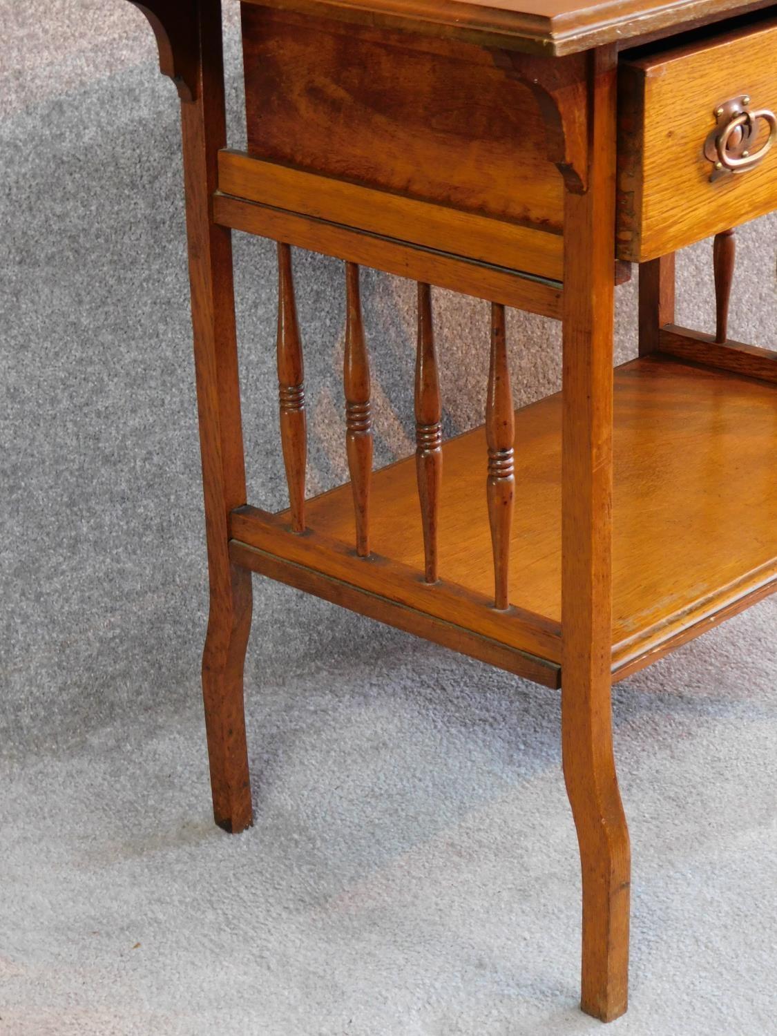 An Arts and Crafts oak hall table with frieze drawer and under tier, raised on square supports. H.75 - Image 5 of 5