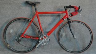 A Vintage lightweight road bike by Raleigh. H.97 W.170cm