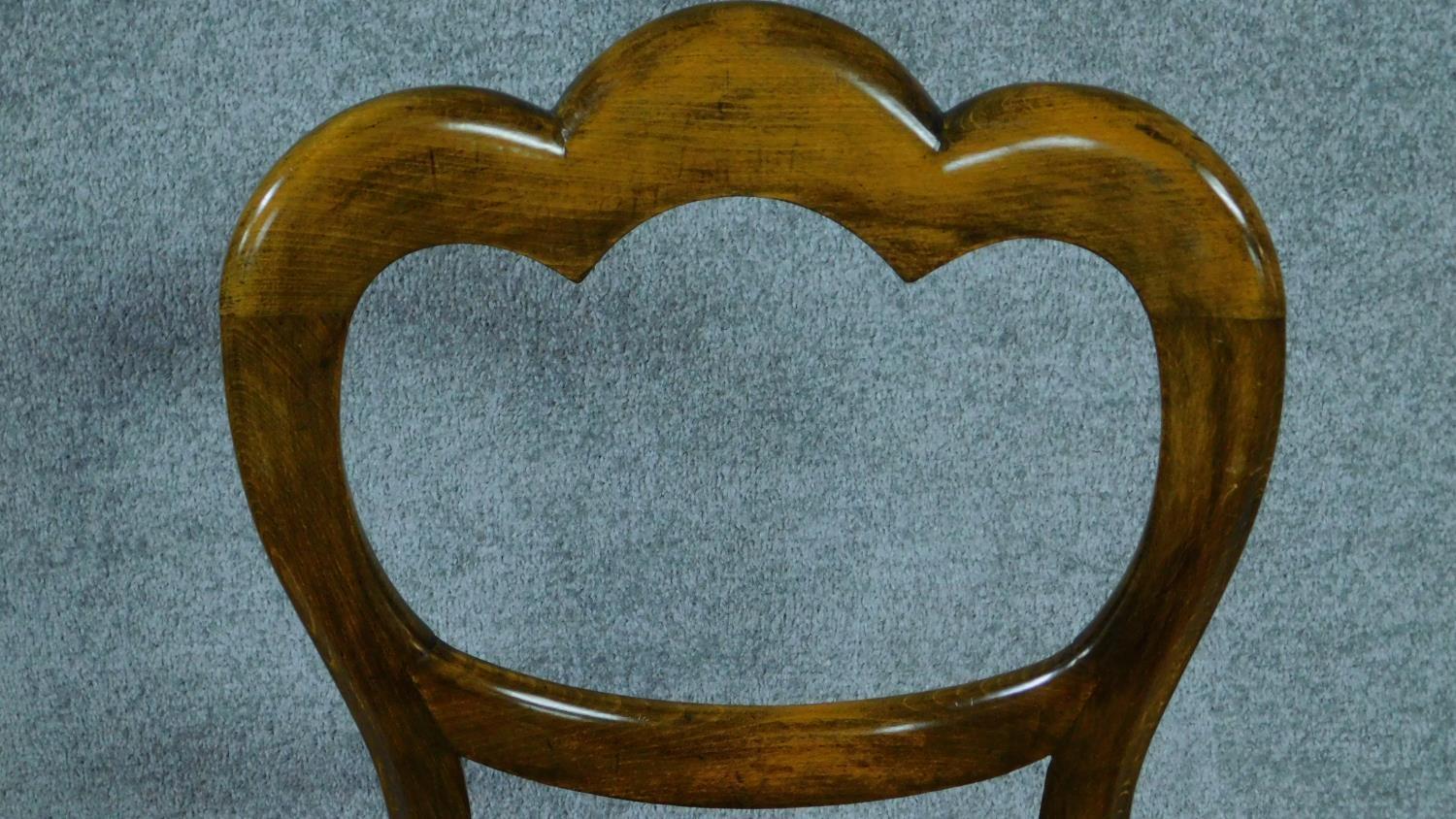 A set of six Victorian stained beech dining chairs on swept turned supports. H.85cm - Image 4 of 6