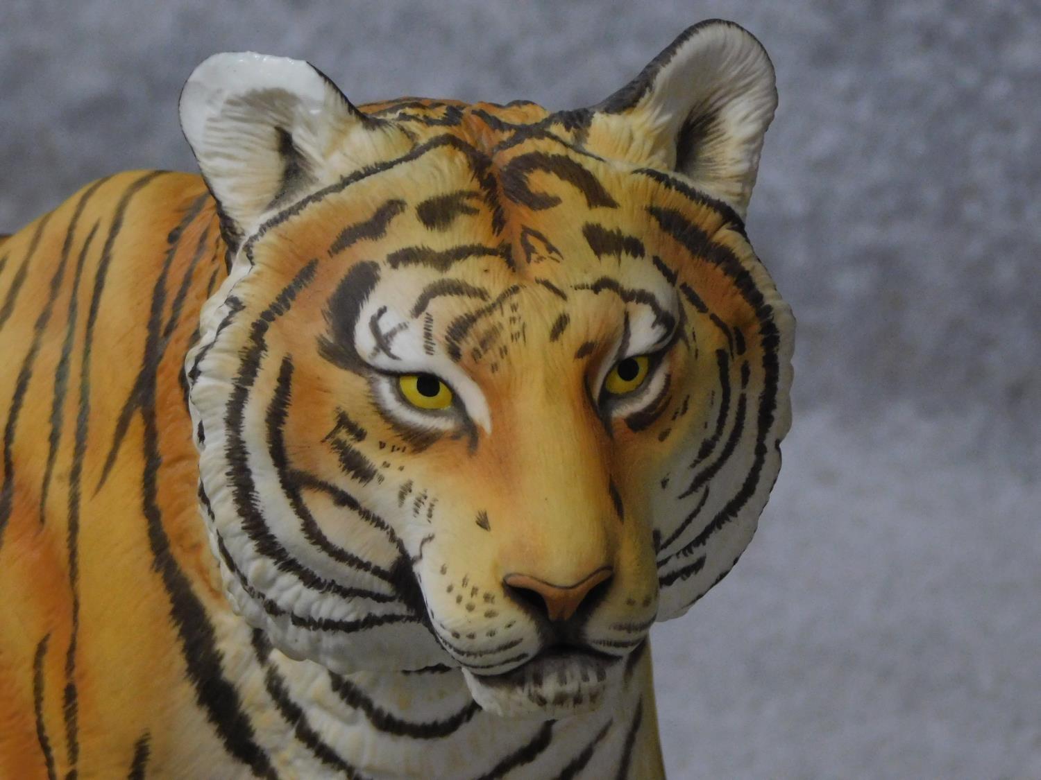 A Franklin Mint 'On The Prowl' porcelain hand painted striding tiger by George Mc Monigle . - Image 2 of 14