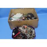 A BOX OF ASSORTED COSTUME JEWELLERY