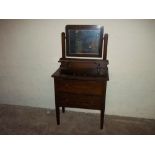 AN OAK DRESSING TABLE