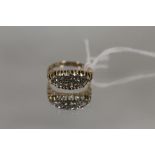 AN 18CT YELLOW GOLD OLD CUT DIAMOND RING, set with an approx 0.60 carat of diamonds, ring size Q 1/