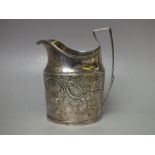 A HALLMARKED SILVER CREAM JUG - LONDON 1796, H 12 cm