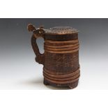 A SCANDINAVIAN TREEN PEG TANKARD, H 22 cm