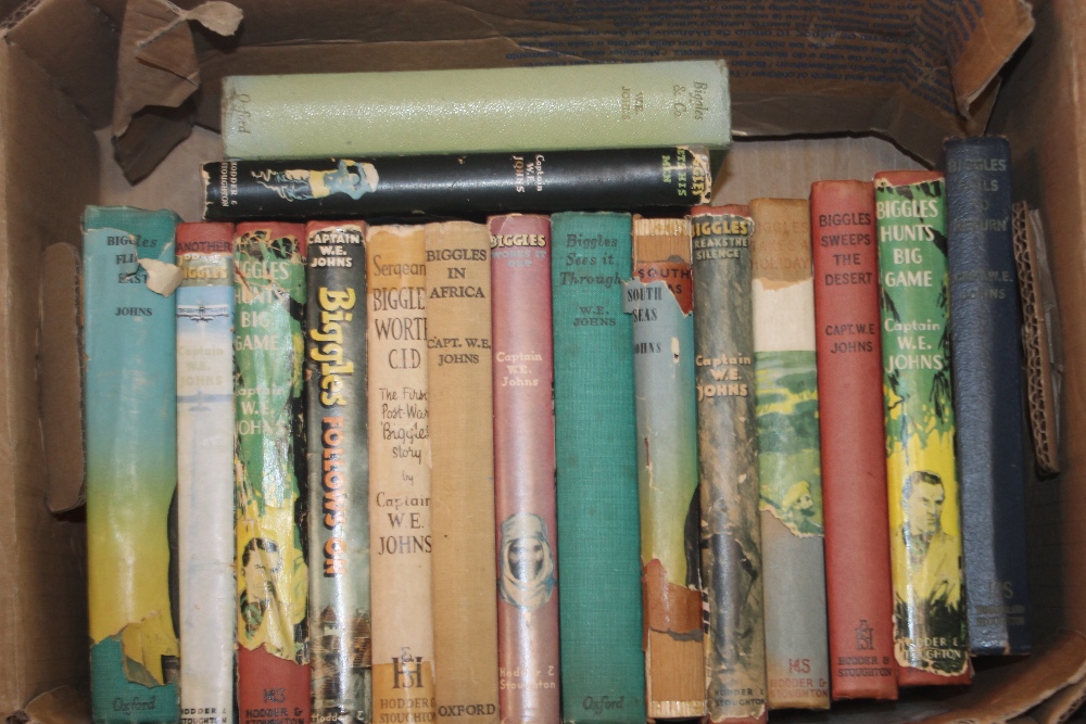 CAPT. W. E. JOHNS BIGGLES BOOKS to include mainly late 1940s / 1950s Hodder & Stoughton hardbacks,