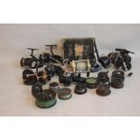 A QUANTITY OF VINTAGE FISHING REELS, to include a Mitchell 600 sea reel, Mitchell 300 reels, Silstar