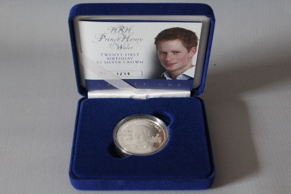 A ROYAL MINT 'HRH PRINCE HENRY OF WALES TWENTY FIRST BIRTHDAY' £5 SILVER CROWN, limited edition No - Image 2 of 2