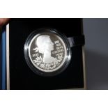 A ROYAL MINT 'THE OFFICIAL QUEENS DIAMOND JUBILEE' UNITED KINGDOM £5 SILVER PIEDFORT COIN, limited