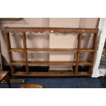 AN ANTIQUE OAK DRESSER OPEN RACK H-113 W-167 CM