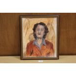 MID 20TH CENTURY UNSIGNED OIL PAINTING OF A LADY - FRAMED