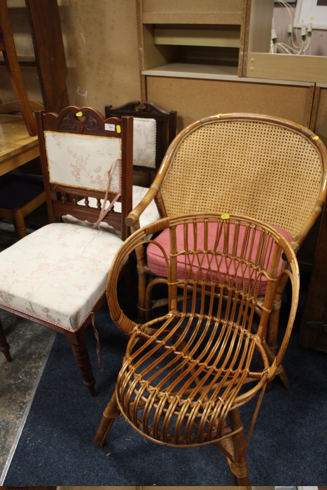 A QUANTITY OF OCCASIONAL FURNITURE TO INCLUDE TWO WICKER CHAIRS, THREE EDWARDIAN CHAIRS AN OAK