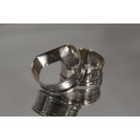 PAIR OF HALLMARKED SILVER D-SHAPED NAPKIN RINGS