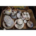 A TRAY OF ORIENTAL CHINA AND CERAMICS TO INCLUDE FLUTED EGGSHELL TYPE TEACUPS