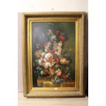 A LARGE GILT FRAMED OIL ON CANVAS STILL LIFE STUDY OF FLOWERS IN A VASE unsigned 117cm x 86cm
