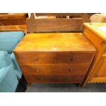 A VINTAGE 'HEALS OF LONDON' FOUR DRAWER OAK CHEST STAMPED TO DRAWER H- 79 W-91.5 CM CONDITION -