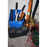 A SELECTION OF GARDENING TOOLS TO INCLUDE AN ELECTRIC STRIMMER AND HEDGE TRIMMER ETC
