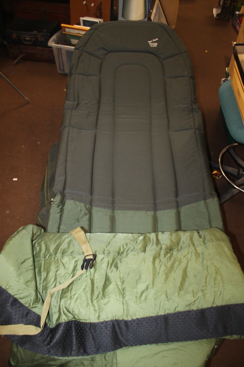 A TERRY HEARN ROAMER X-DASH LITE BED CHAIR AND A JRC SLEEPING BAG