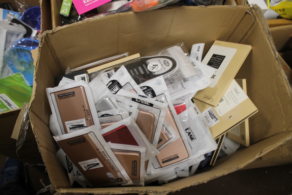 FIVE BOXES OF NEW ITEMS TO INCLUDE PHONE CASES, SCREEN PROTECTORS, ETC. - Image 3 of 4