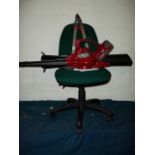 A MOUNTFIELD 48 VOLT PORTABLE LEAF GARDEN VACUUM / BLOWER, OFFICE CHAIR AND BRANCH LOPPERS