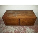 A STRONG OAK ANTIQUE LOCKING BLANKET CHEST