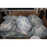 A TRAY OF WEDGWOOD 'LILY' TEA & DINNER WARE (NOT INCLUDING TRAY)