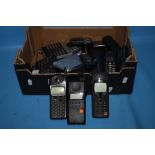 A QUANTITY OF VINTAGE AND OTHER MOBILE PHONES