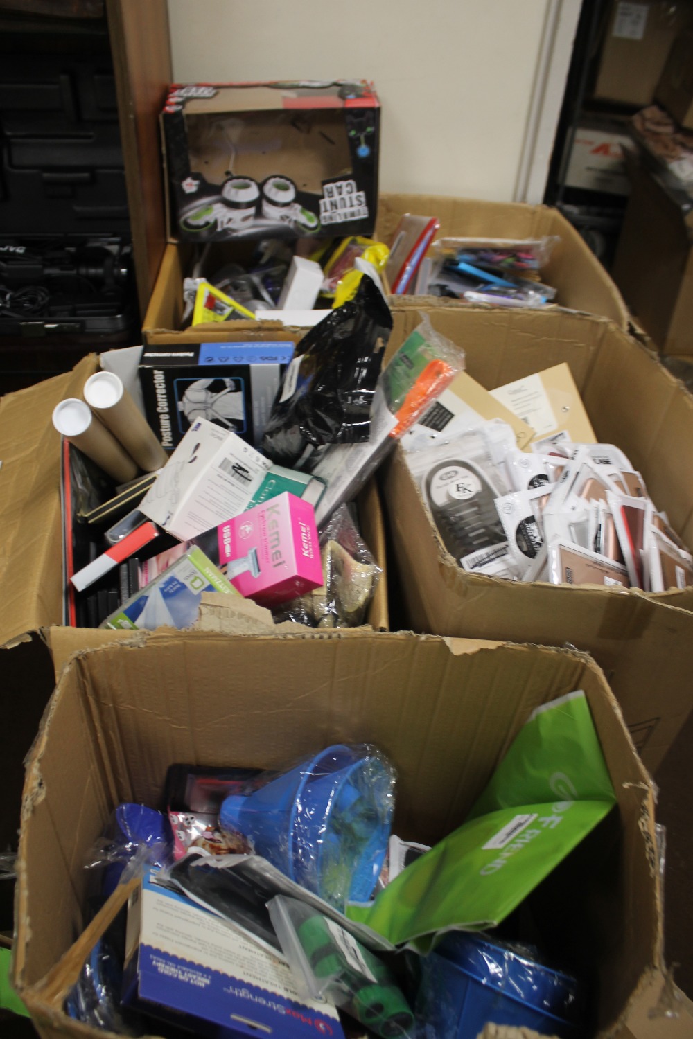 FIVE BOXES OF NEW ITEMS TO INCLUDE PHONE CASES, SCREEN PROTECTORS, ETC.