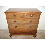 A MAHOGANY FIVE DRAWER CHEST, 3 + 2 DRAWERS, W 107 CM