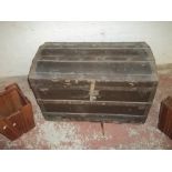 AN ANTIQUE TRUNK AND RETRO TEAK TABLE WITH TWO FLOWER POTS (SOME AGE RELATED DAMAGE)