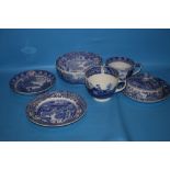 A COLLECTION OF BLUE & WHITE CERAMICS TO INCLUDE SPODE