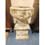 A VINTAGE STONE GARDEN PLANTER ON PLINTH H-72 CM