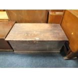 AN ANTIQUE PINE BLANKET BOX A/F W-97 CM