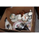 A BOX OF ASSORTED CERAMICS TO INCLUDE COALPORT CABINET PLATES ETC