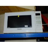 A PANASONIC MICROWAVE OVEN H/C